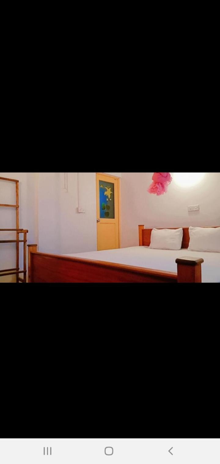 Pravindi Guest Home Мирисса Номер фото