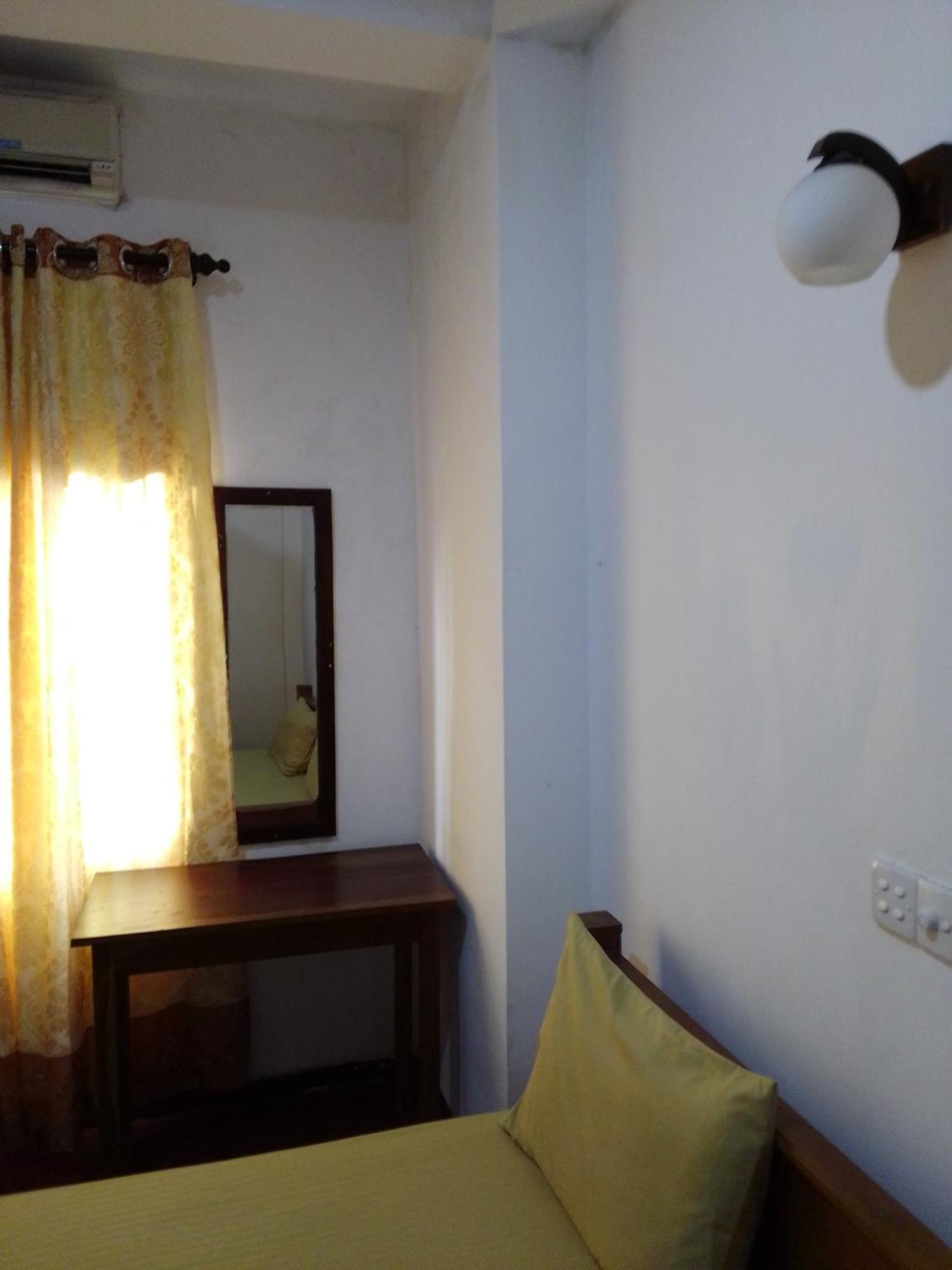 Pravindi Guest Home Мирисса Экстерьер фото